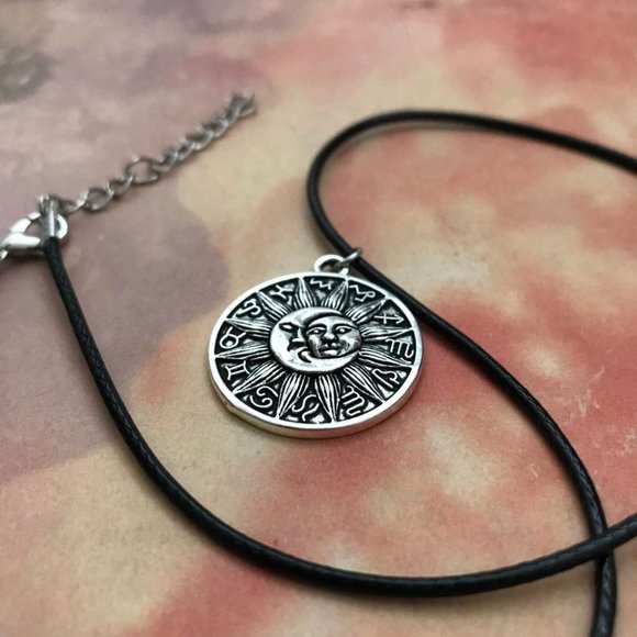 Zodiac Horoscope Celestial Sun Moon Pendant - Picture 3 of 8